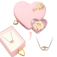 Amour Rosenbox mit versteckter Doppelherzkette