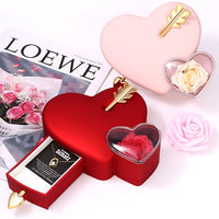 Amour Rosenbox mit versteckter Herzkette und Notiz