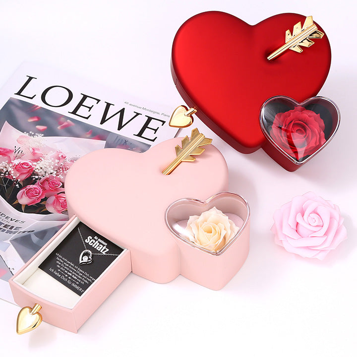Amour Rosenbox mit versteckter Herzkette und Notiz - Liebesketten