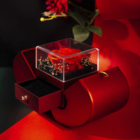 Apfel-Rosenbox mit Herz-Halskette und echter Rose