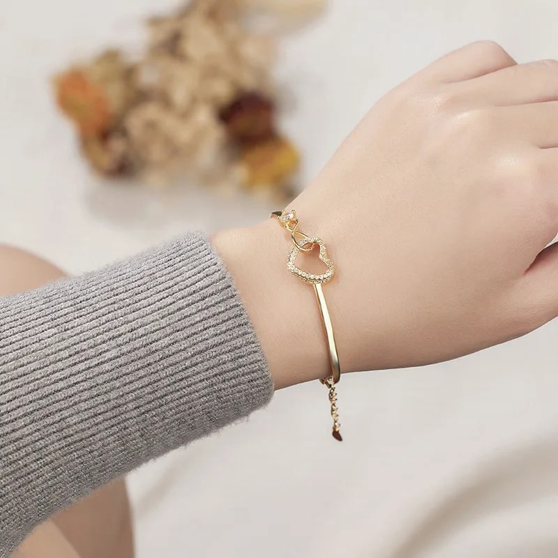 Armband mit Unendlichkeit und Herz für die Tochter - Liebesketten