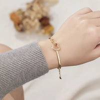 Armband mit Unendlichkeit und Herz für die Tochter