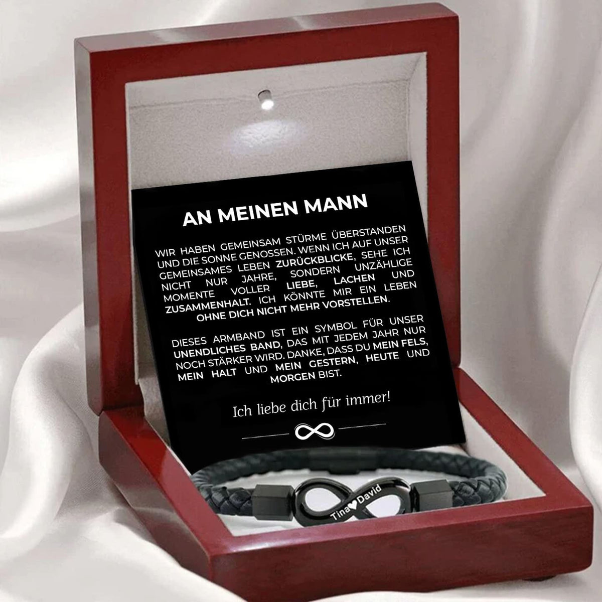 Armband Wir gegen die Welt mit beiden Namensgravuren - Liebesketten
