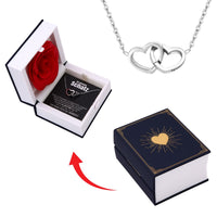 Buch-Rosenbox mit Doppelherzkette und Namensgravur