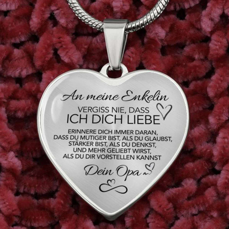 Herz-Halskette mit Karte an die Enkelin von Opa