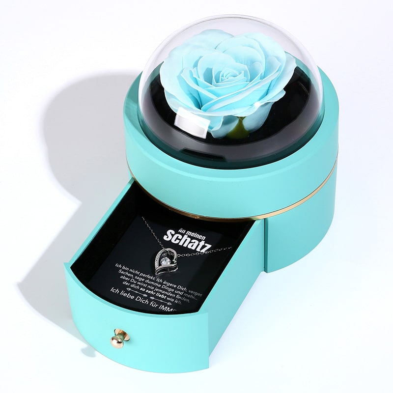 Kuppel-Rosenbox mit Herz-Halskette und Liebesnotiz