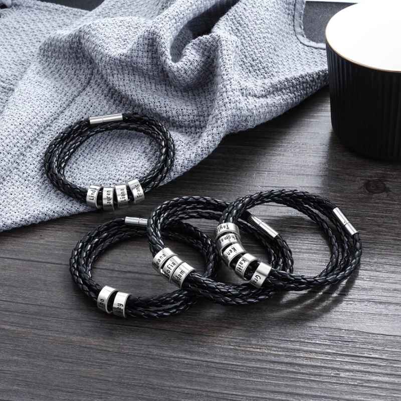 Lederarmband mit gravierten Namensringen für ihn - Liebesketten