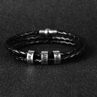 Lederarmband mit gravierten Namensringen für ihn