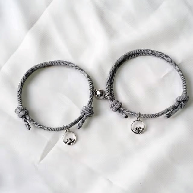 Magnetische Partnerarmbänder mit Herzverschluss