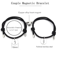 Magnetische Partnerarmbänder mit Initialen im Zweierset