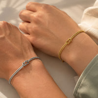 Partnerarmbänder mit Ewigkeitsknoten für zwei