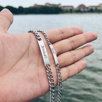 Partnerarmbänder mit Namensgravur im Zweierset